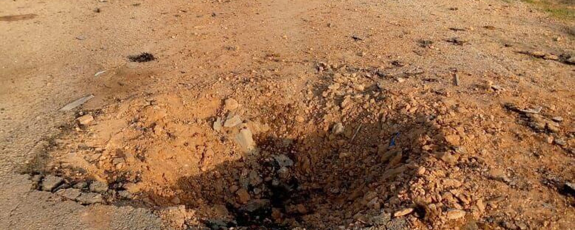 مقتل 6 سوريين بانفجار لغم أرضي أثناء جمع الفطر في البادية