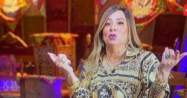 انتصار: أقدم شخصية جديدة ومختلفة بمسلسل "المعلم" وألعب دور أم منذر ريحانة