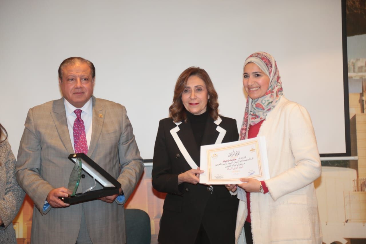 نساء مبدعات.. نيفين الكيلاني تشهد احتفالية وزارة الثقافة باليوم العالمي للمرأة وتُكرم الحاصلات على جوائز الدولة