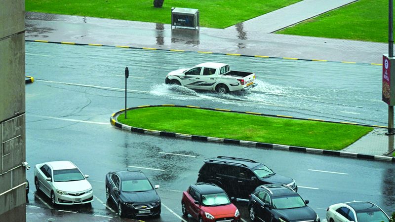 الامارات | إغلاق أنفاق في الشارقة حتى انتهاء الحالة الجوية