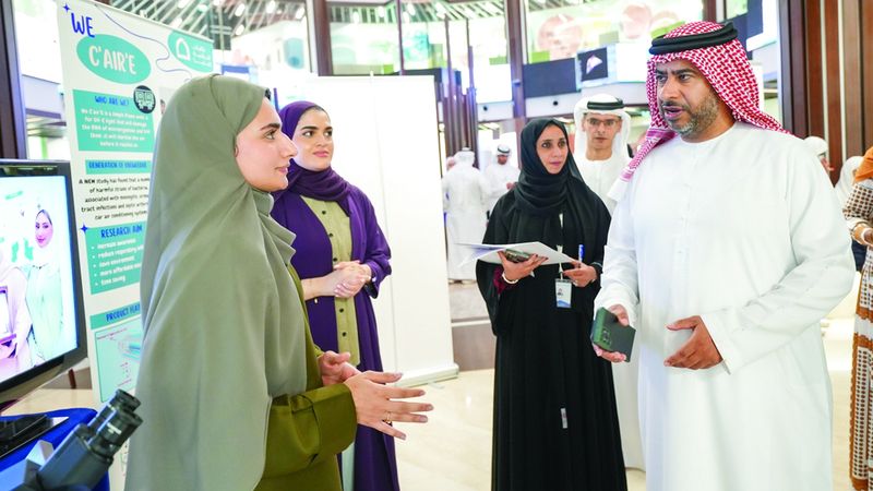 الامارات | 20 مؤسسة طبية تستهدف استقطاب خريجي كليات التقنية