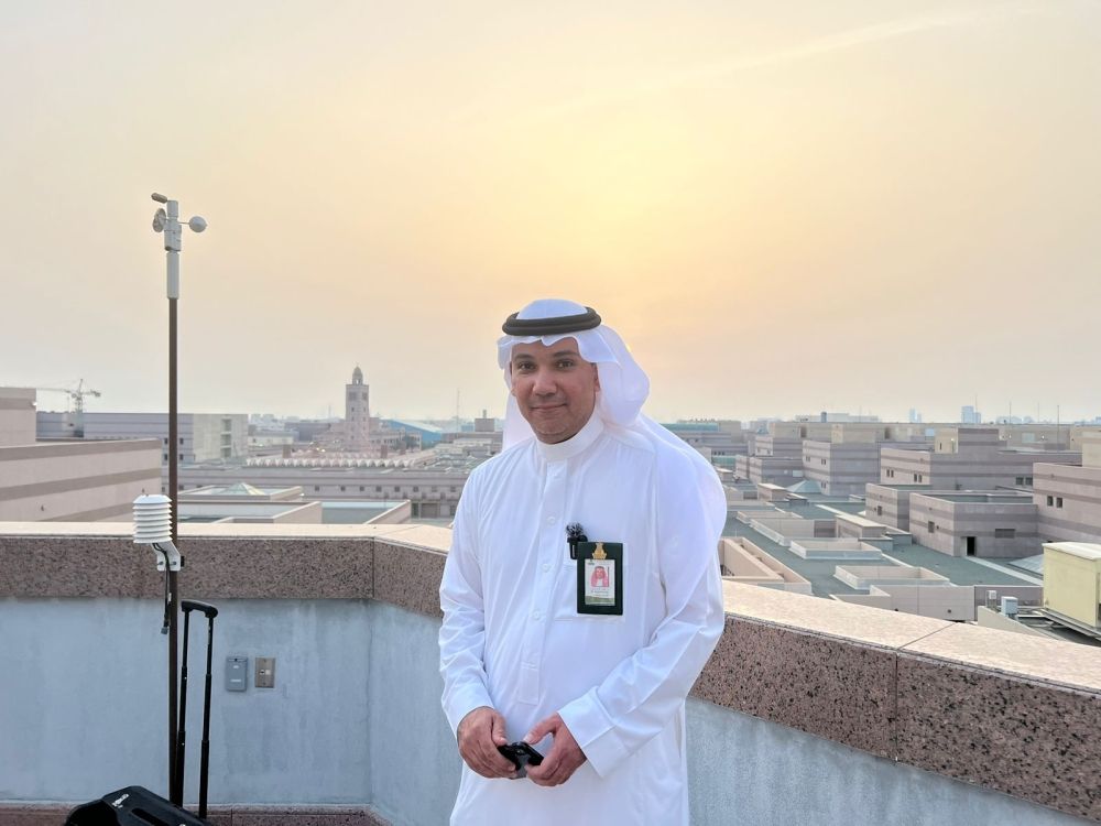 الرحيلي: عمر الهلال عند رؤيته 6 ساعات ونصف بعد اقترانه ظهر اليوم