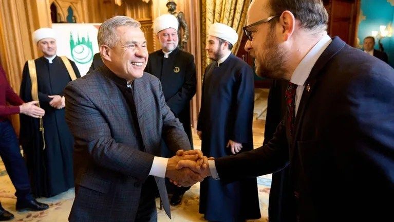 روسيا تعمق التعاون مع الدول الإسلامية وتفتح فرص جديدة للمناطق الاتحادية