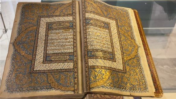 مكتبة الملك عبدالعزيز تطلق معرضًا للمصاحف المذهّبة والمزخرفة الخميس