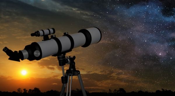 رؤية هلال رمضان.. اليمن يشكل لجنة للتحري ومركز الفلك الدولي يقول إن الرؤية "غير ممكنة"