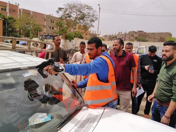 لعدم تركيب الملصق.. سحب 1409 رخصة قيادة خلال 24 ساعة