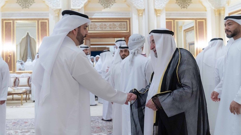 حاكم الشارقة يستقبل المهنئين بشهر رمضان المبارك