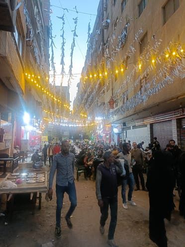 رداً على دعوات تحريضية.. مائدة إفطار لليمنيين والسودانيين بمصر