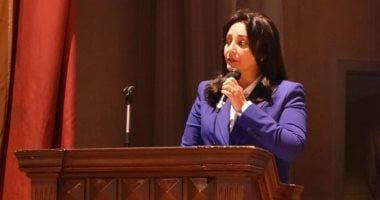 نائب وزير السياحة والآثار تشارك فى ندوة بجامعة عين شمس