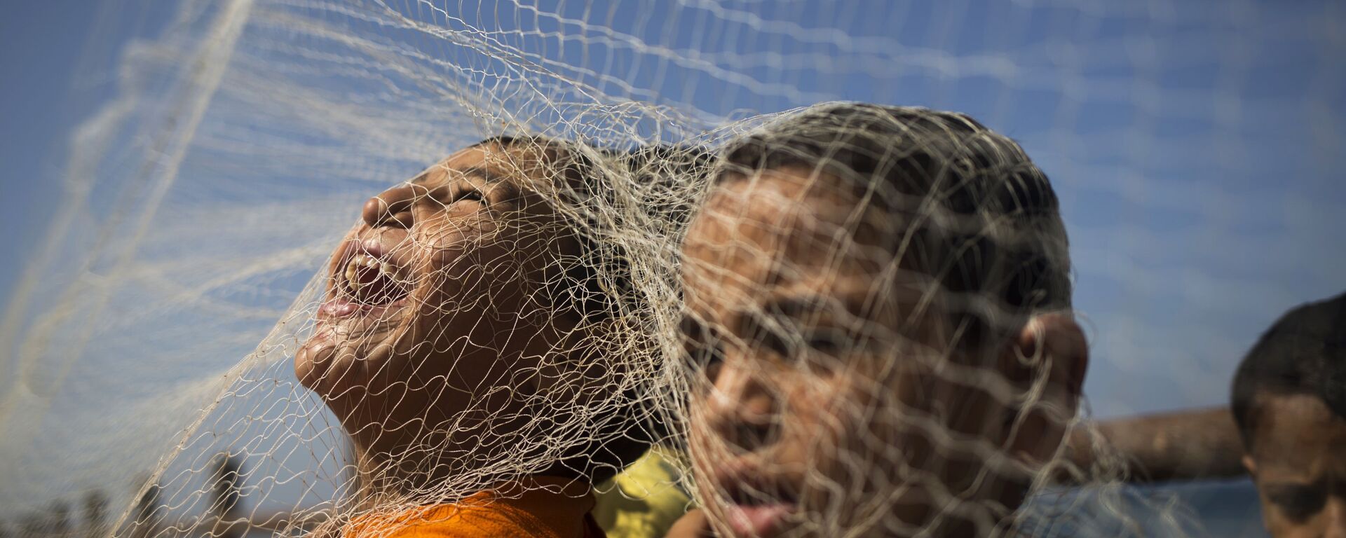 الجيش الإسرائيلي يعلن شن غارة جوية على موقع لـ"حزب الله" في العمق اللبناني... فيديو