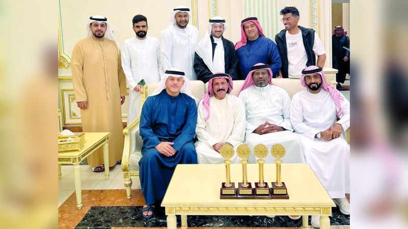 الامارات | مسرح رأس الخيمة الوطني يحتفي بجوائز عرض «إسكان»