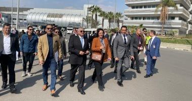 جولة تفقدية لنائبى وزيرى الطيران المدنى والسياحة والآثار بمطار القاهرة الدولي