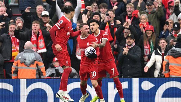 باريس سان جيرمان يحدد بديل مبابي.. مهاجم ليفربول