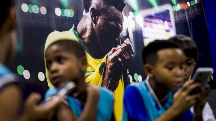 بكرة القدم.. فينيسيوس يحفز أطفال البرازيل