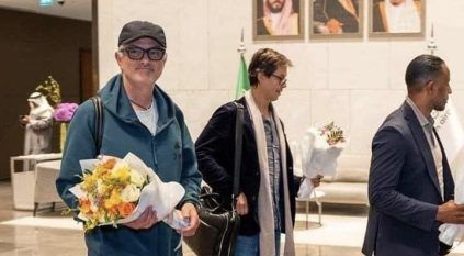 رد فعل عفوي من وزير الصحة على سؤال مسن: “أنتم وش تدورون هنا؟”