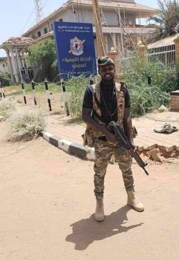 جثث للدعم السريع في أم درمان.. والبرهان يتعهد بمواصلة التقدم