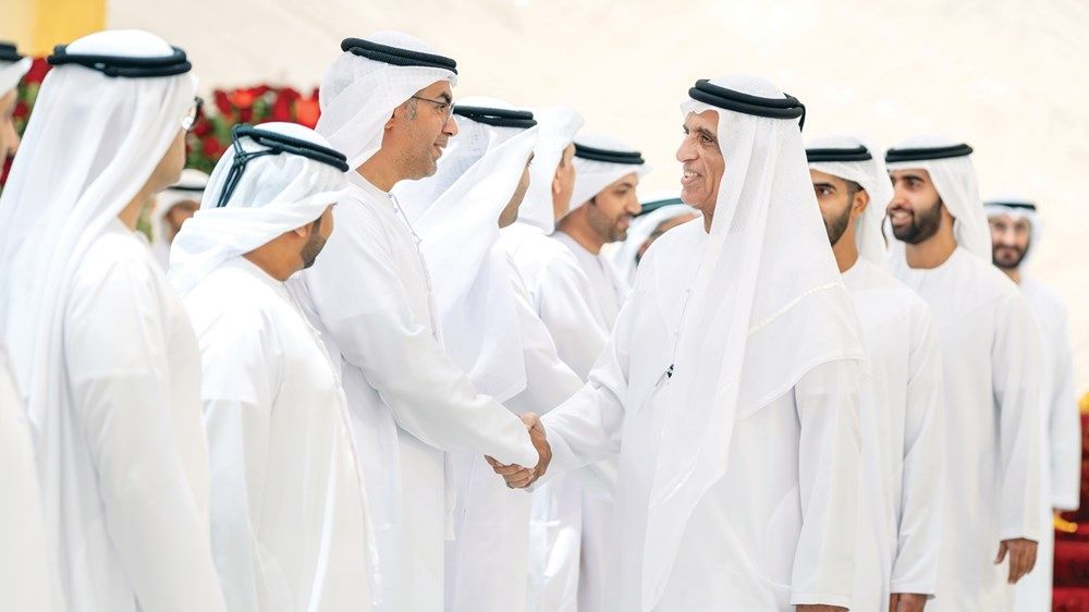 حمد الشرقي وسعود القاسمي وراشد المعلا يستقبلون المهنئين بشهر رمضان