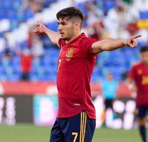 إبراهيم دياز يزين قائمة منتخب المغرب