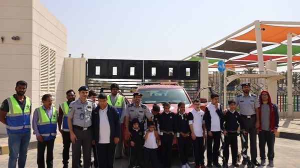 شرطة أبوظبي تسعد أصحاب الهمم في الظفرة