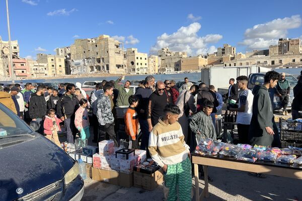 سوق "الحوت" عادة رمضانية ثابتة في مدينة بنغازي الليبية... صور