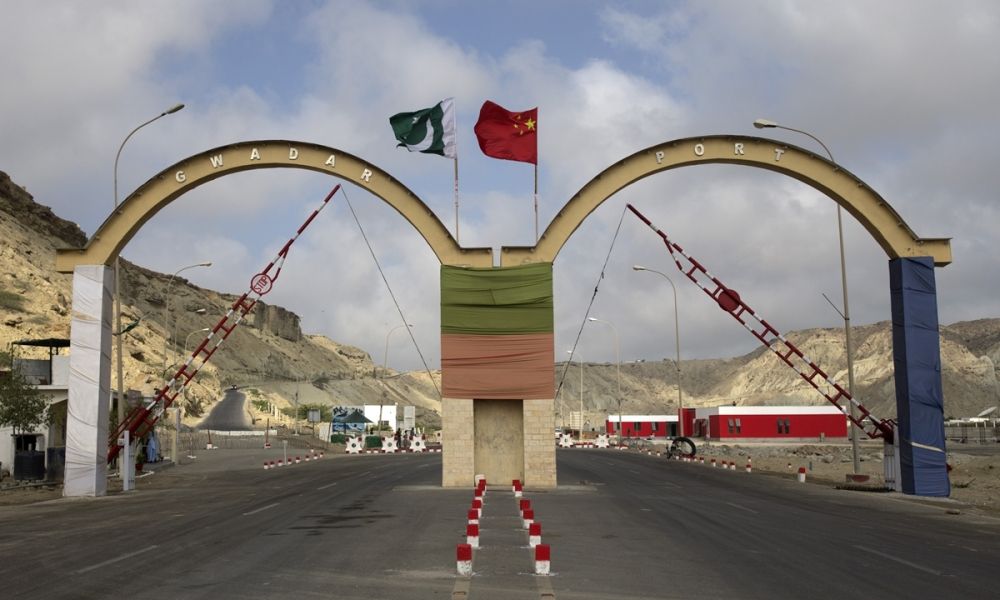 باكستان مستعدة لتنفيذ المرحلة الثانية من الممر الاقتصادي مع الصين