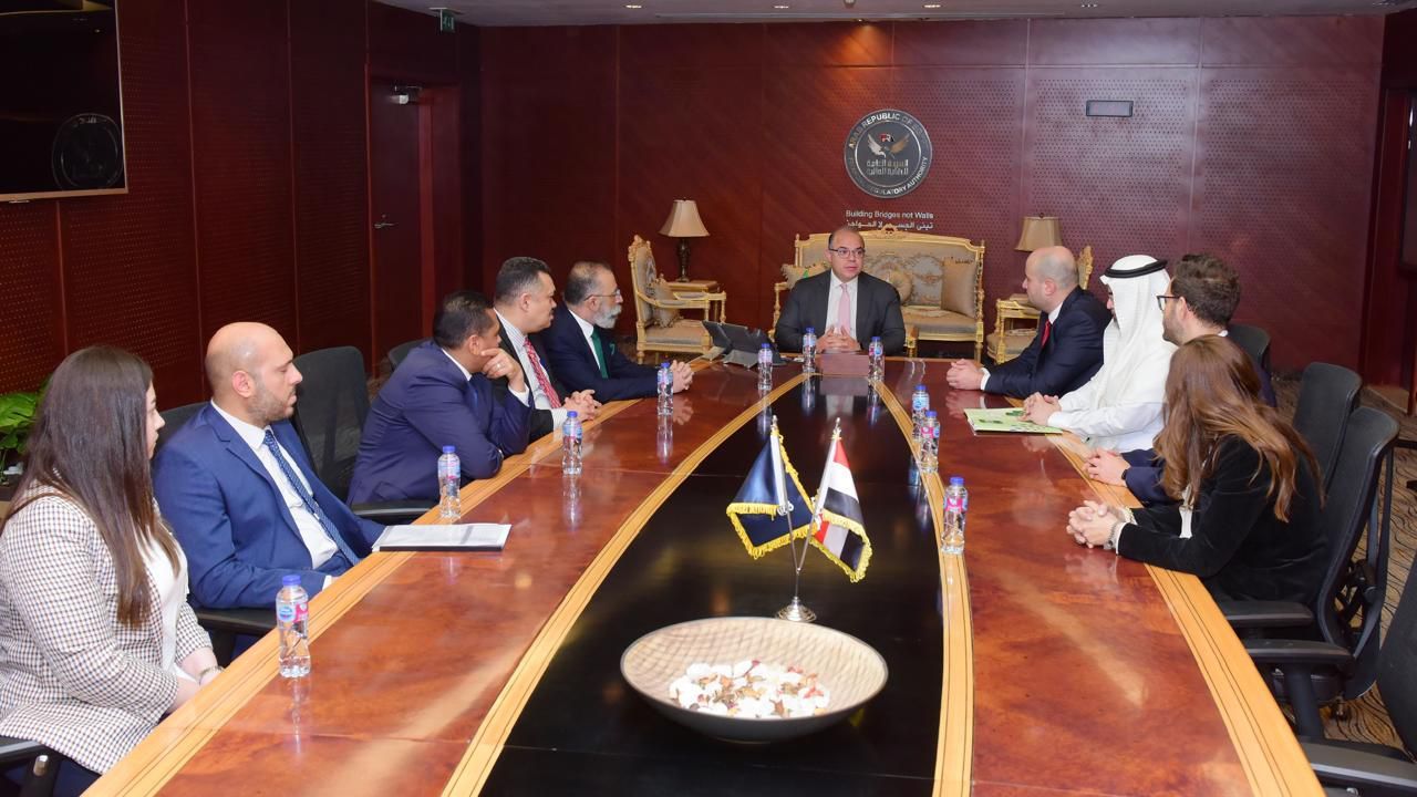 المؤسسة الإسلامية لتنمية القطاع الخاص والرقابة المالية ينظمان ورشة عمل للصكوك بمصر