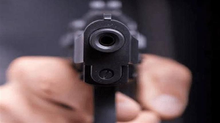 إيقاف مدرس عن العمل بعد إطلاق النار على طالب في الفصل- ما القصة؟