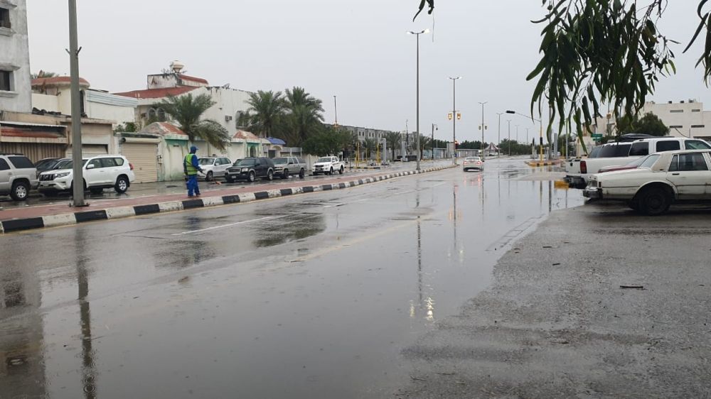 "الأرصاد": أمطار على المنطقة الشرقية والأحساء