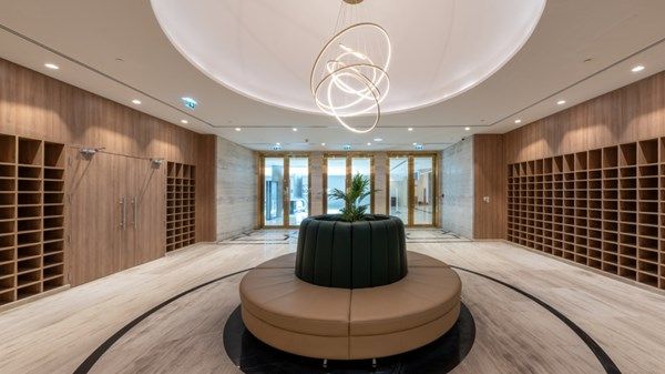 ياس مول يفتتح قاعة للصلاة بسعة تتجاوز الـ 1000 مصلي