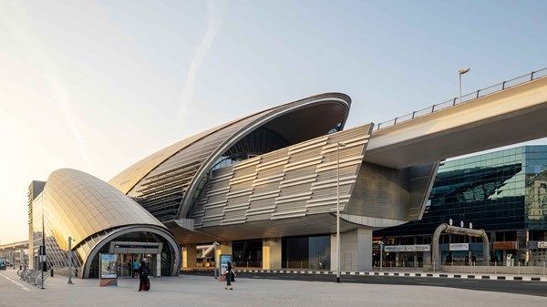 طرق دبي تعتمد دليل شهادات عدم الممانعة لمشاريع البنية التحتية