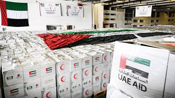 الإمارات تواصل جهودها الإنسانية لإغاثة أهالي غزة
