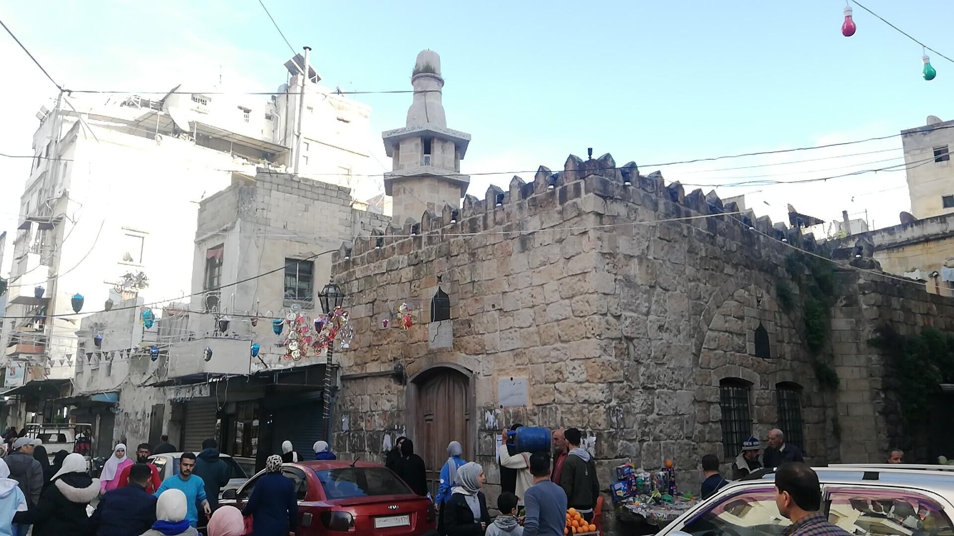 بعد 12 عاماً على صمته.. "مدفع رمضان" يعود إلى اللاذقية