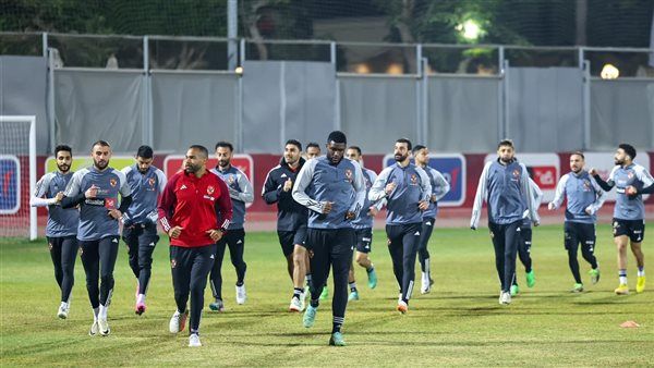 بالصور.. تدريبات بدنية مكثفة تتصدر مران الأهلي قبل لقاء سيمبا