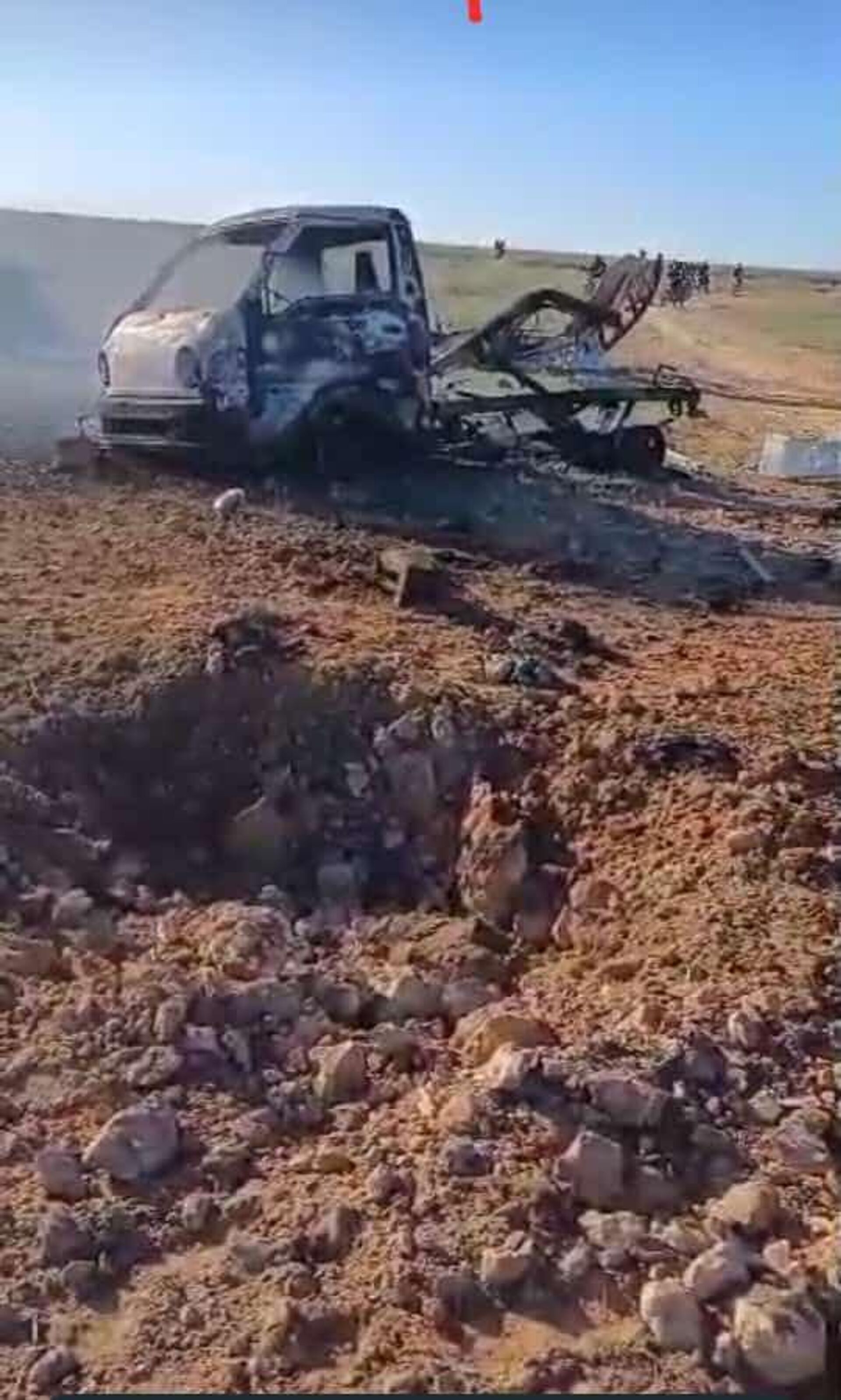 مقتل 15 مدنيا وإصابة آخرين أثناء بحثهم عن "الكمأة" شرقي سوريا