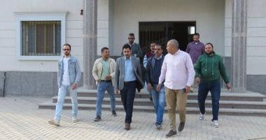 وزير الإسكان يتابع المشروعات بالعبور الجديدة وحدائق العاصمة وبرج العرب