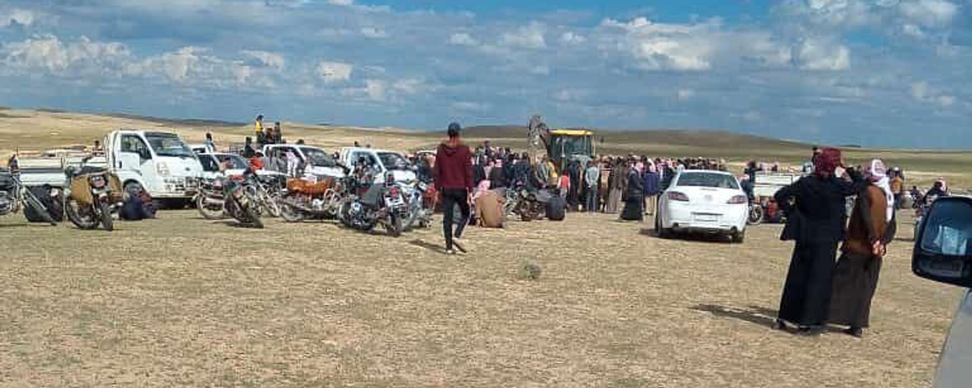 الدفاع السورية تعلن استهداف مقار تنظيمات إرهابية بريفي حلب وإدلب بدعم من الطيران الروسي