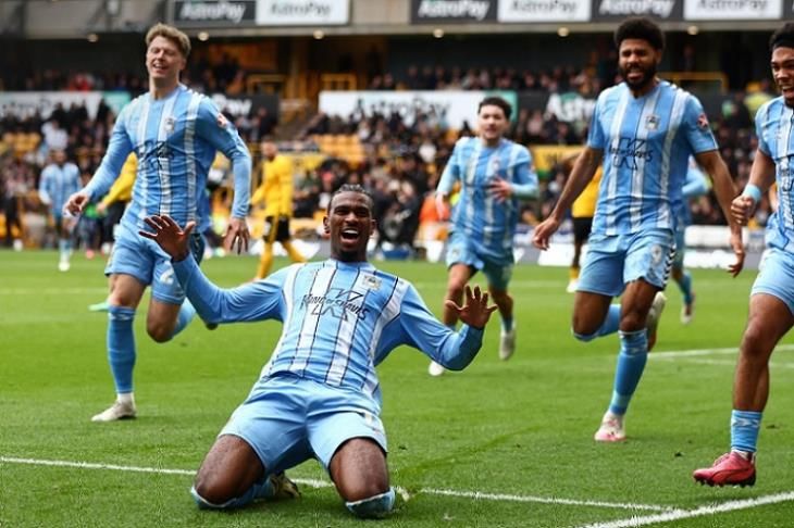 الامارات | فريق درجة ثانية "مجنون" يصدم العالم بـ"ريمونتادا" خارقة (فيديو)