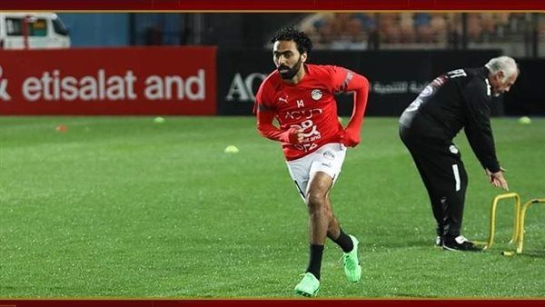 حسين الشحات يغادر معسكر منتخب مصر ويعود إلى تدريبات الأهلي