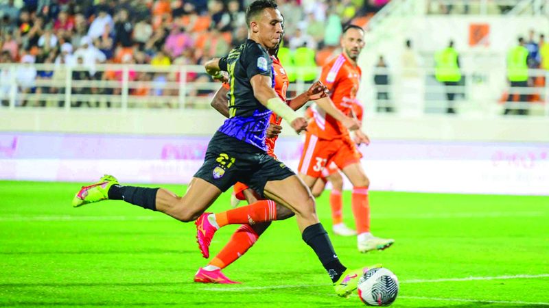 الامارات | العين يجتاز 10 مباريات في 35 يوماً بـ «العلامة الكاملة»