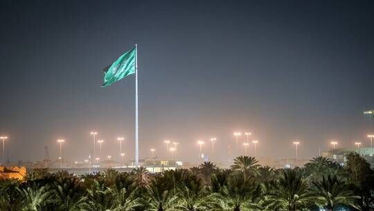 الخليج اليوم .. السعودية توزع مساعدات إنسانية على الفلسطينيين في مراكز الإيواء برفح (صور)