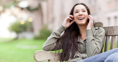 تكنولوجيا: ناشطون بريطانيون: إعلانات وسائل التواصل الاجتماعي "الخادعة" تجذب الشباب إلى المقامرة