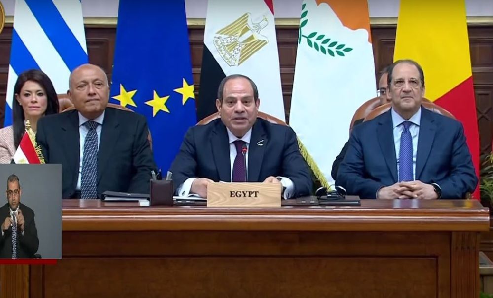 السيسي يعلن توقيع الإعلان السياسي بين مصر والاتحاد الأوروبي