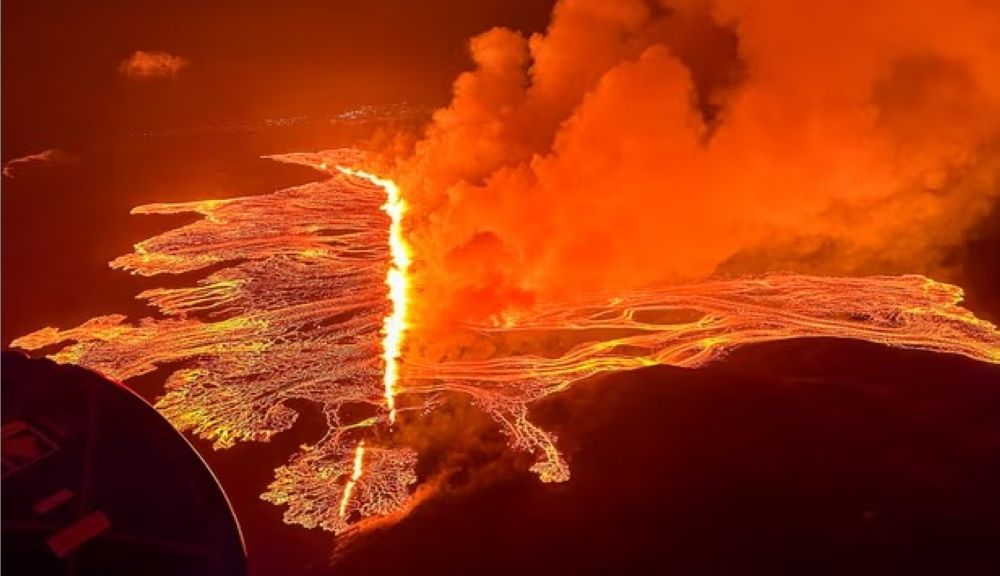 مشاهد مرعبة.. ثوران بركان في أيسلندا للمرة السابعة منذ 2021