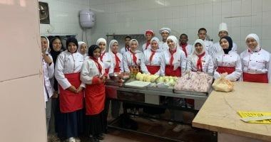 فطارك بأسعار مخفضة.. وجبات متكاملة بأيادى طلاب المدارس الفندقية بالجيزة