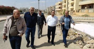 رئيس جهاز الشروق يتفقد مشروع رفع كفاءة الطرق وتنسيق الموقع بحى النادى بالمدينة