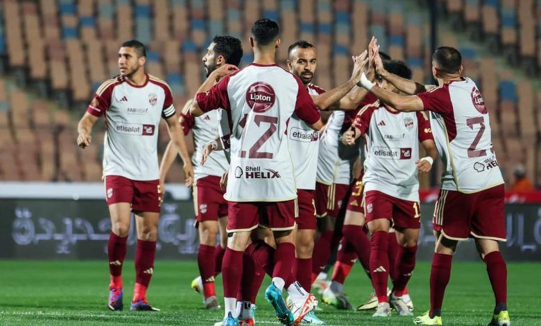 الاهلي يجدد عقد “الساحر” لمدة موسمين