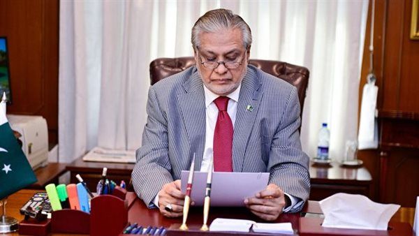 وزير الخارجية الباكستاني يتعهد ببذل الجهود لزيادة تعميق العلاقات مع الصين