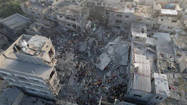 عاجل.. الاحتلال الاسرائيلي يستهدف مجمع الشفاء الطبي بغزة