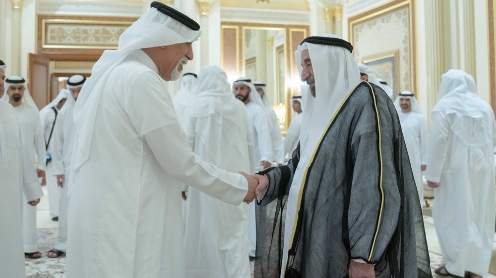 حاكم الشارقة يتقبل التهاني بشهر رمضان في قصر البديع العامر