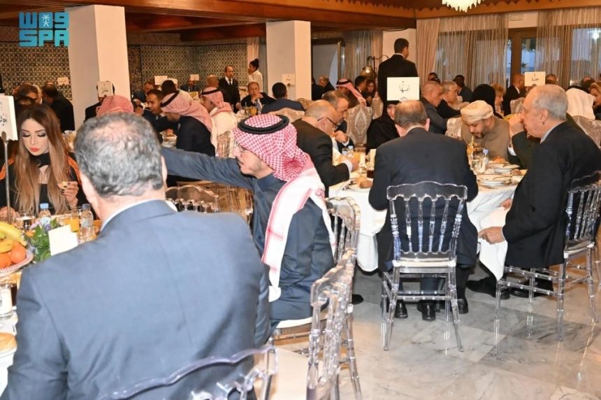 مغتربون ينقلون الأجواء الرمضانية السعودية إلى تونس